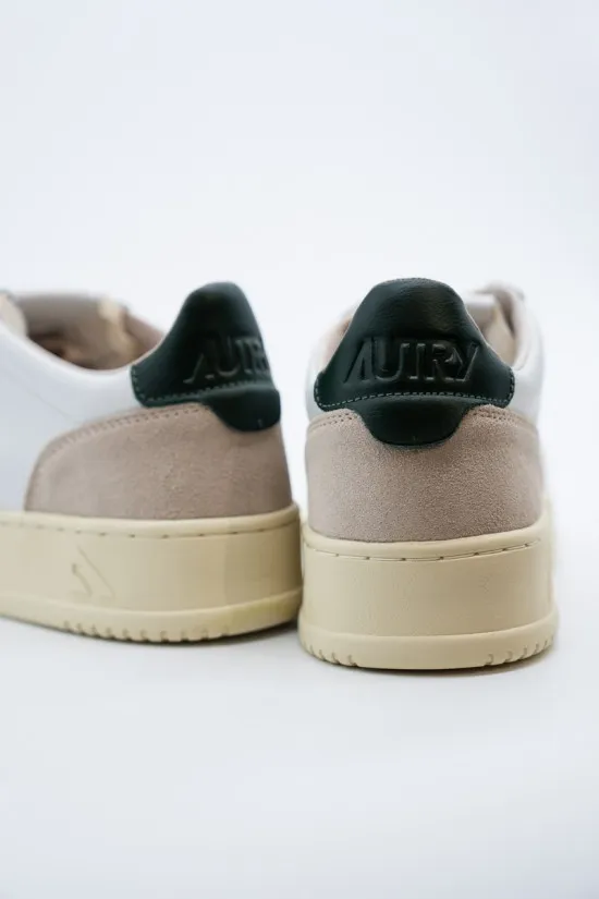 AUTRY MEDALIST LOW SNEAKER MAN AULM LS56