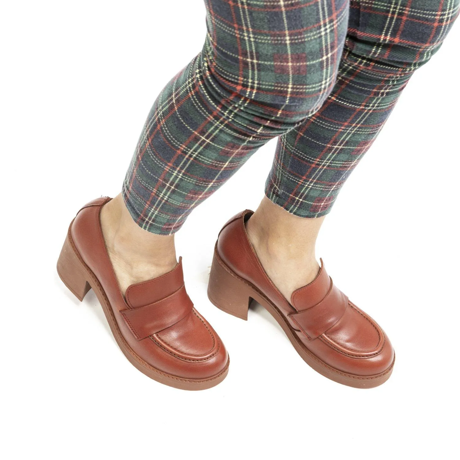 Bueno Shoes Mocassino con tacco 23WZ7103PIC