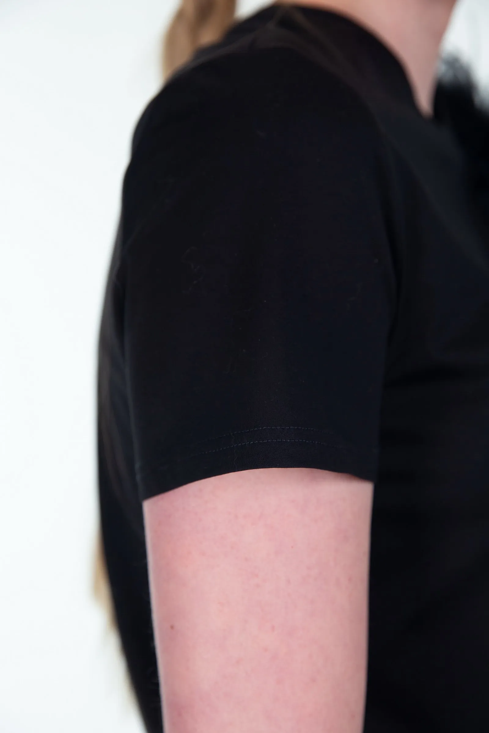MAX MARA STUDIO T-shirt in jersey con piume LAPPOLE